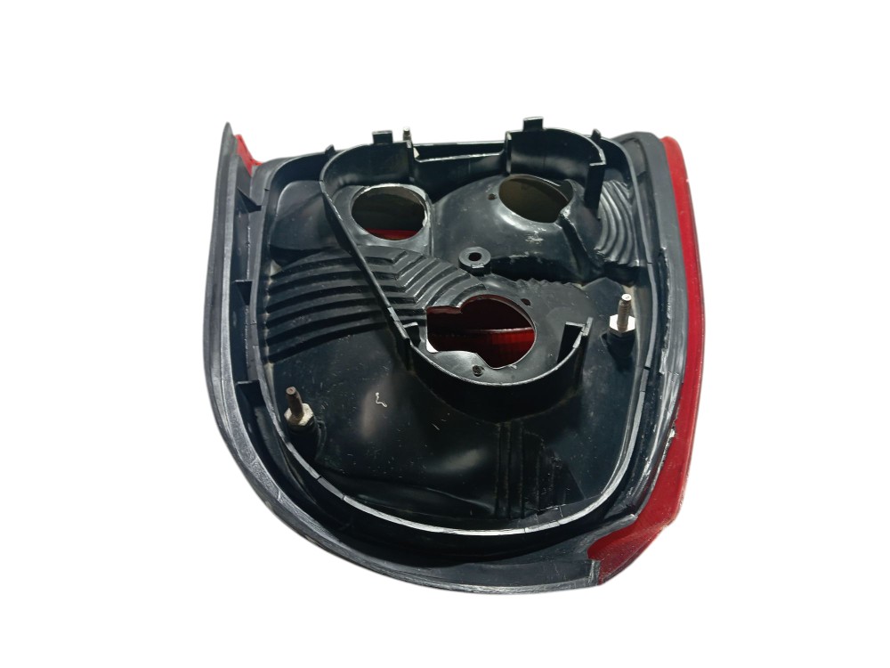 Lanterna Traseira Direita Vw Gol Bola 1995/ Direito/passageiro Vermelho 3