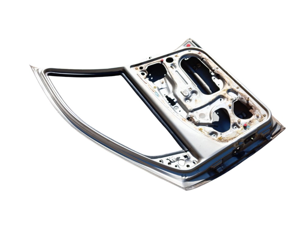 Porta Dianteira Direita Fiat Palio Siena 1998 Com Detalhes  Dianteira Direita Prata 4