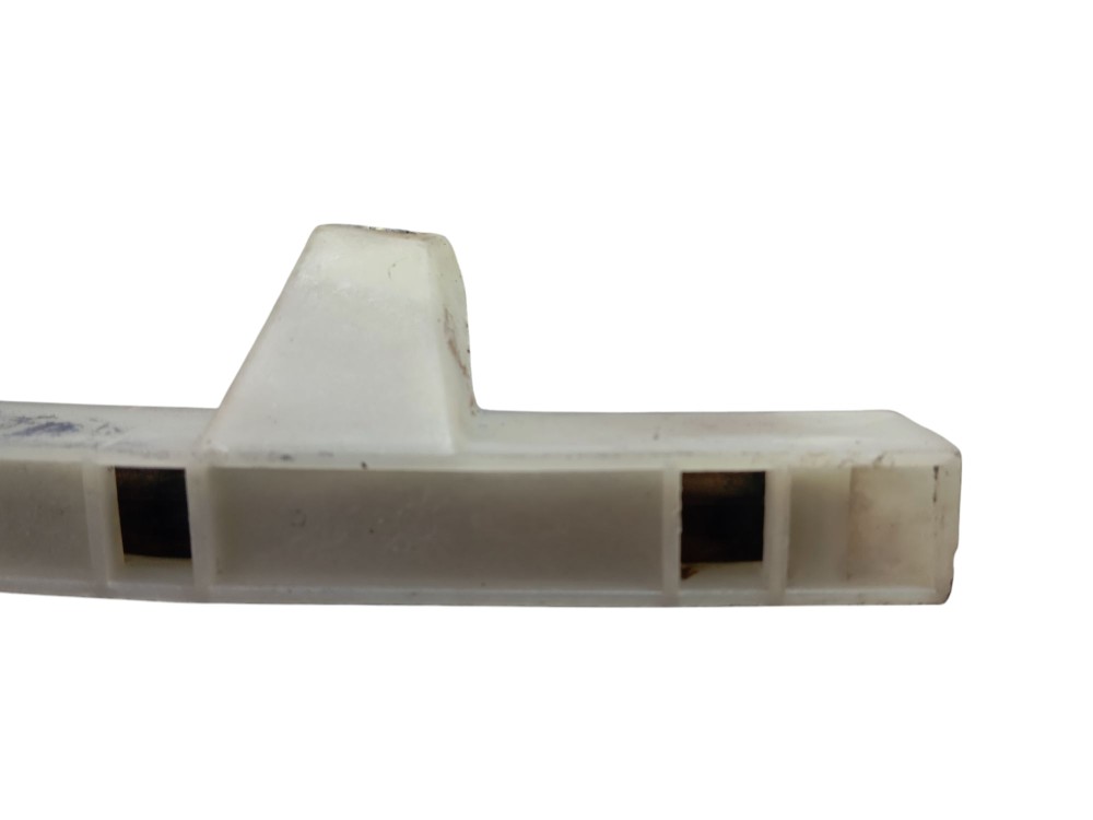 Guia Vidro Porta Traseira Direita Fiat Uno 1991 4portas Branco