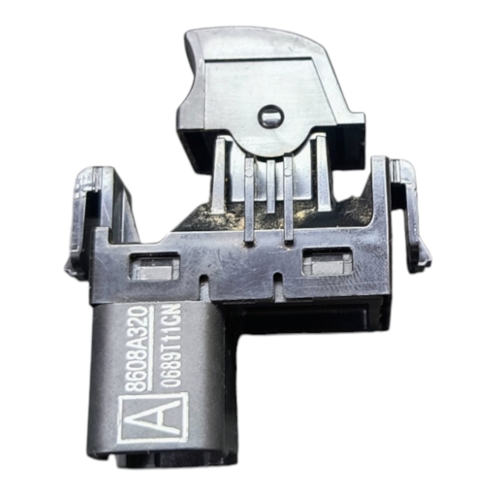 Botao vidro t.d new Triton 2022