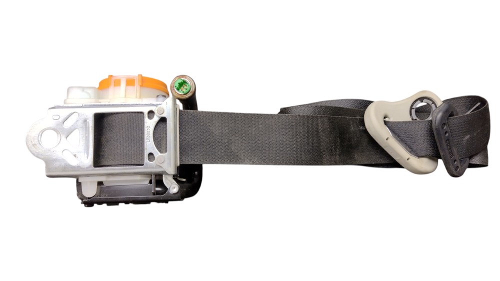 Cinto de segurança D.E Hilux SW4 2021 2