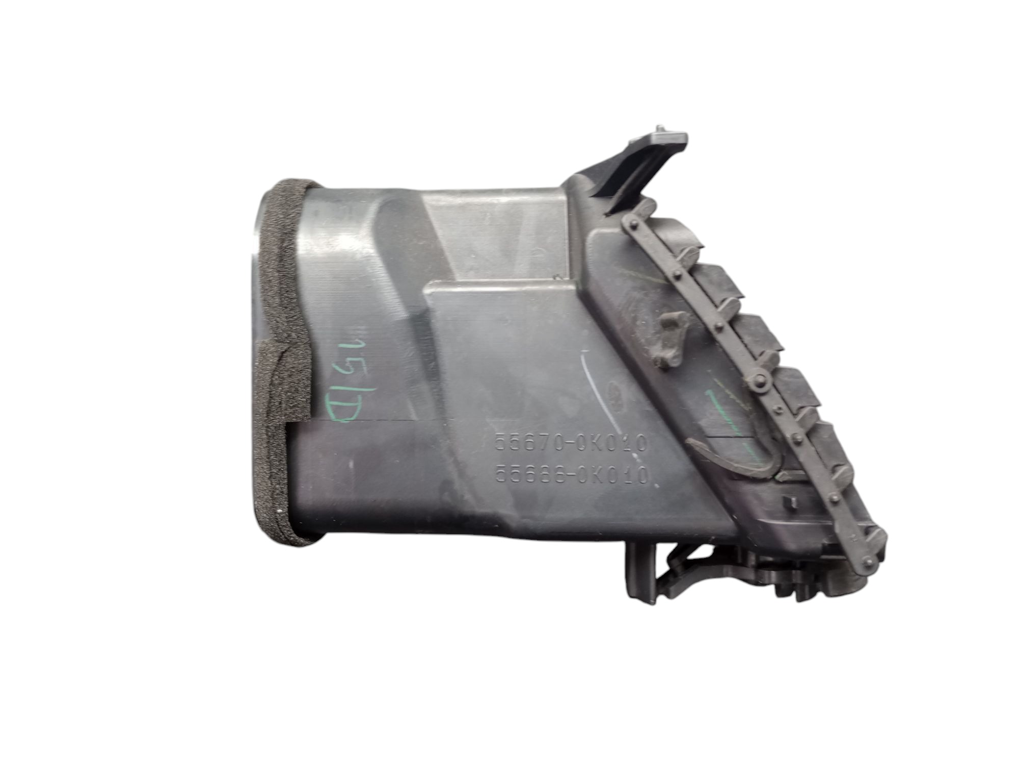 Difusor De Ar Central L.d Hilux 2007 4