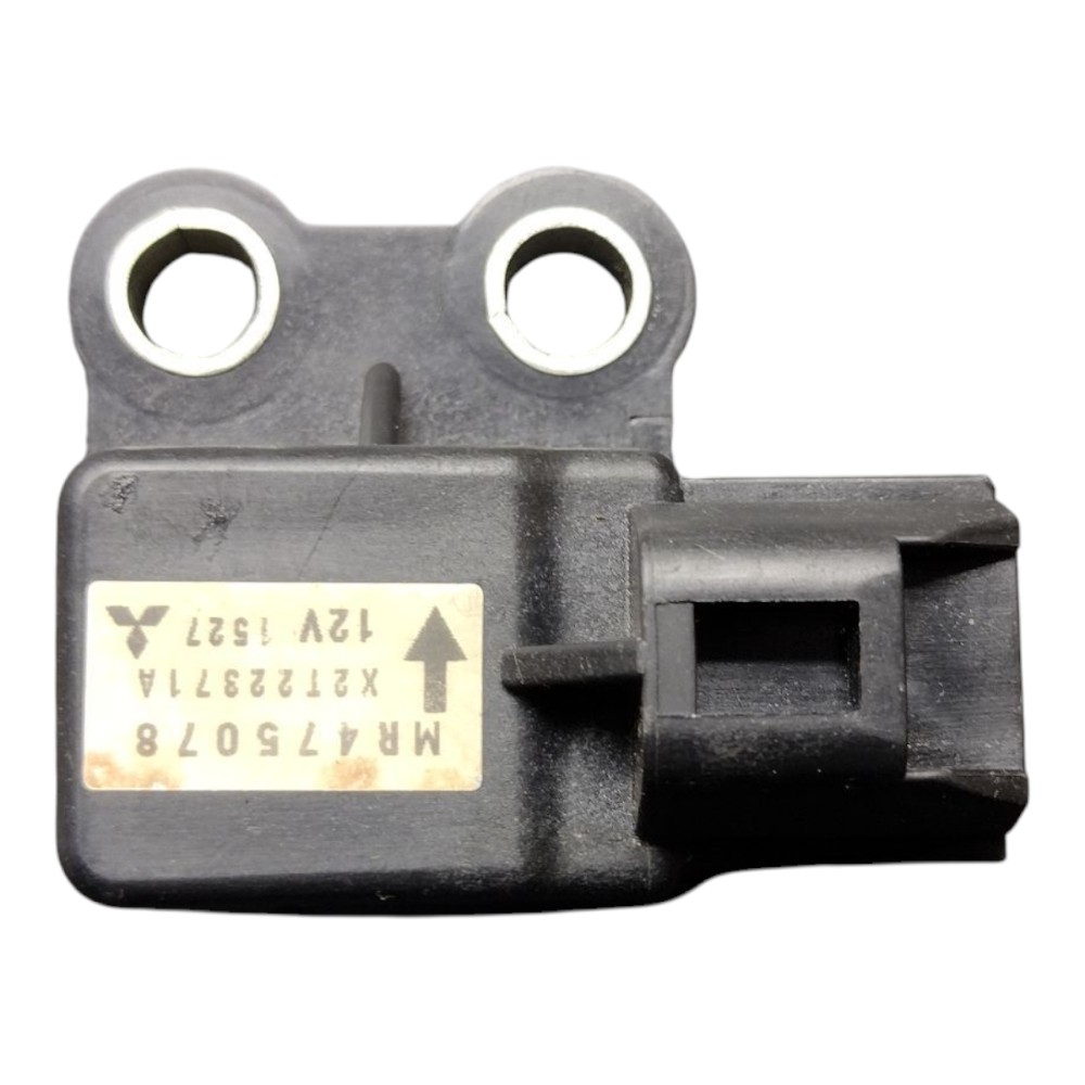 Sensor impacto Pajero TR4 2010 3