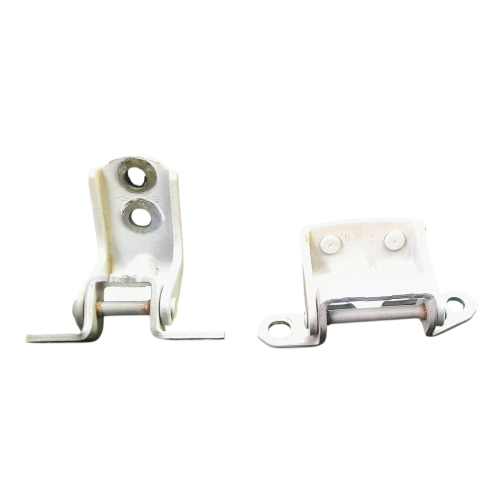 Dobradiça porta t.e Nissan frontier 2013