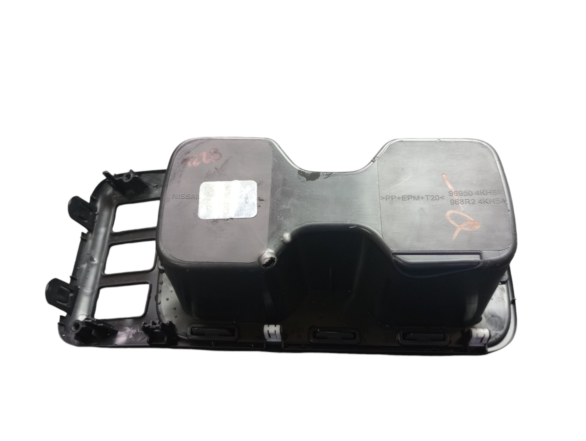 Porta Copos Objeto Central Nissan Frontier 2017 Com Detalhe 5