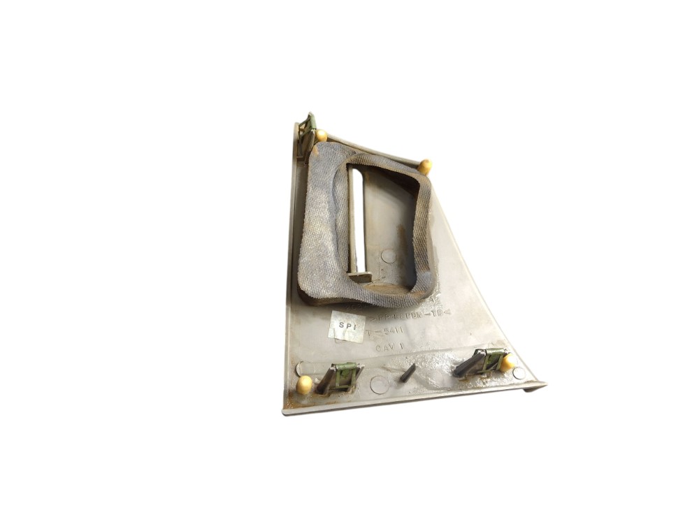 Tampa Lateral L.e Painel Ford F350 F250 F4000 2003 5