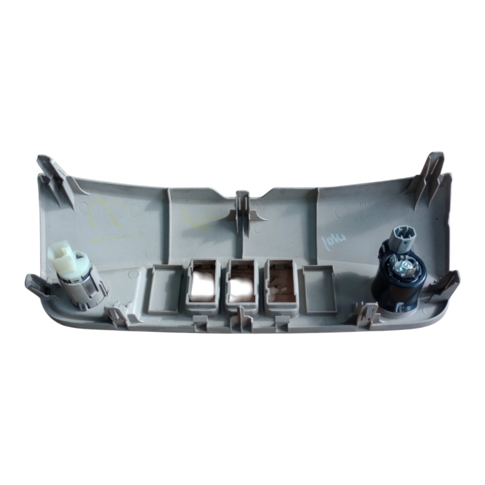 Acabamento Tomada 12v Toyota Hilux Sw4 2008 3