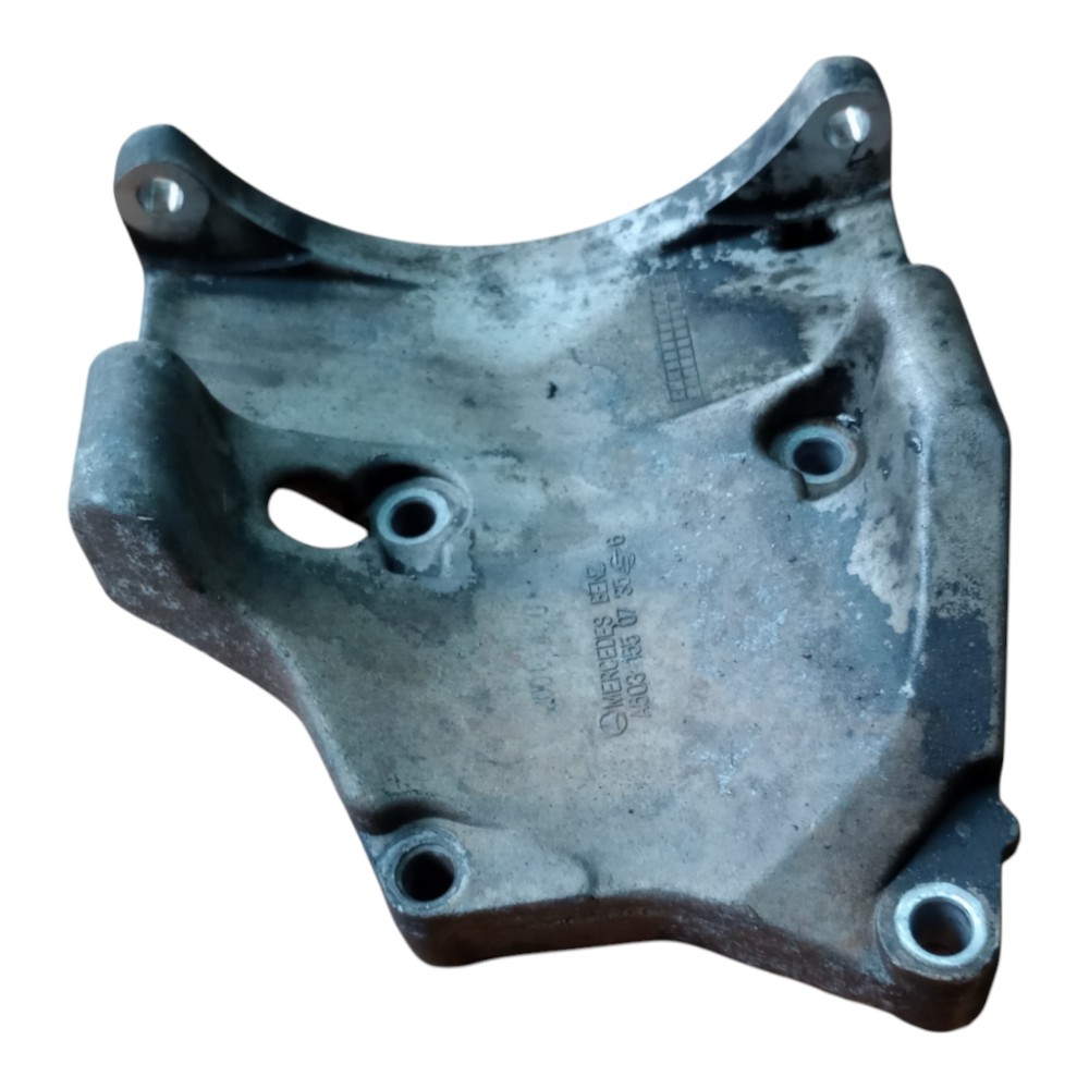 Suporte alternador ssagyong korando 2.9 1999