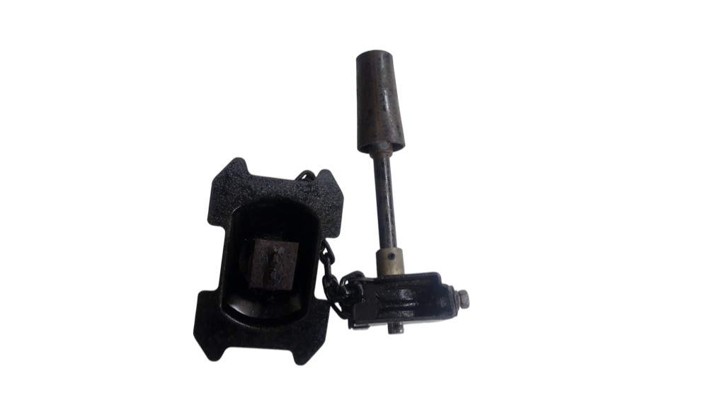 Catraca Suporte Estepe Triton 2010 4