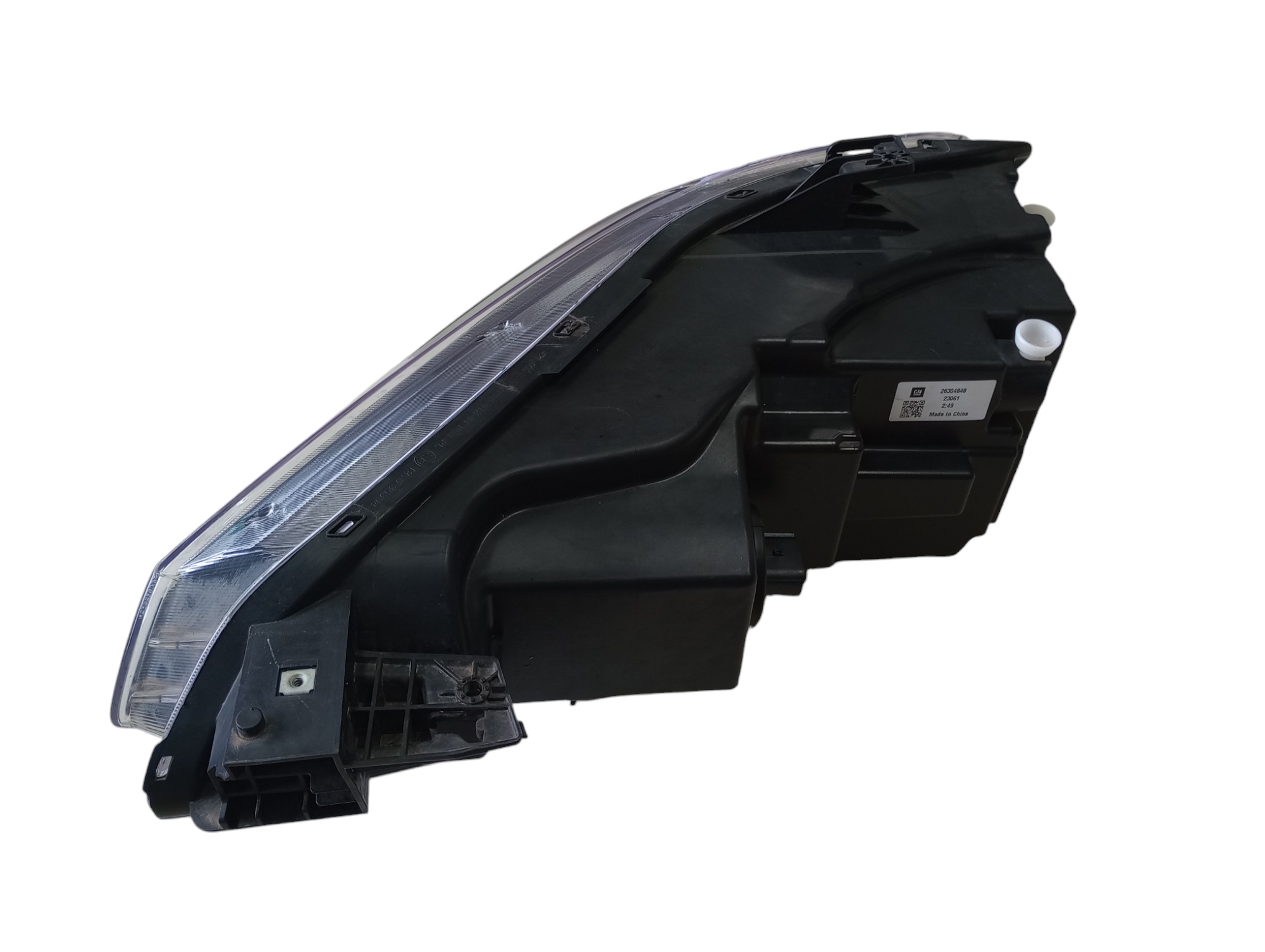 Farol Lado Direito Gm Tracker 2024 5