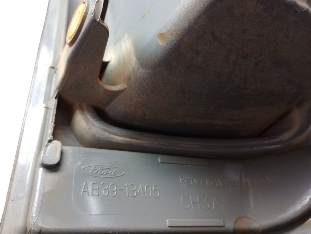 Lanterna T.e Ford Ranger 2020 5
