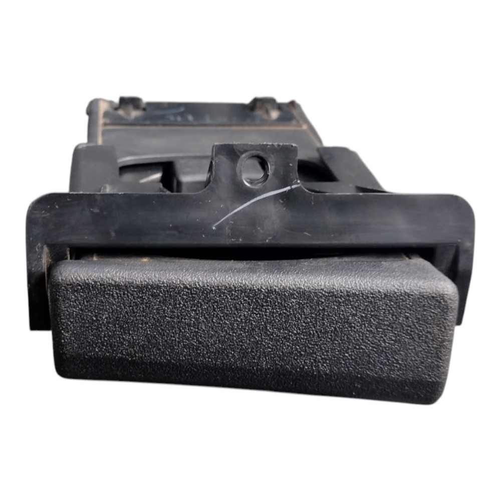 Porta copo painel L.D Hilux 2013