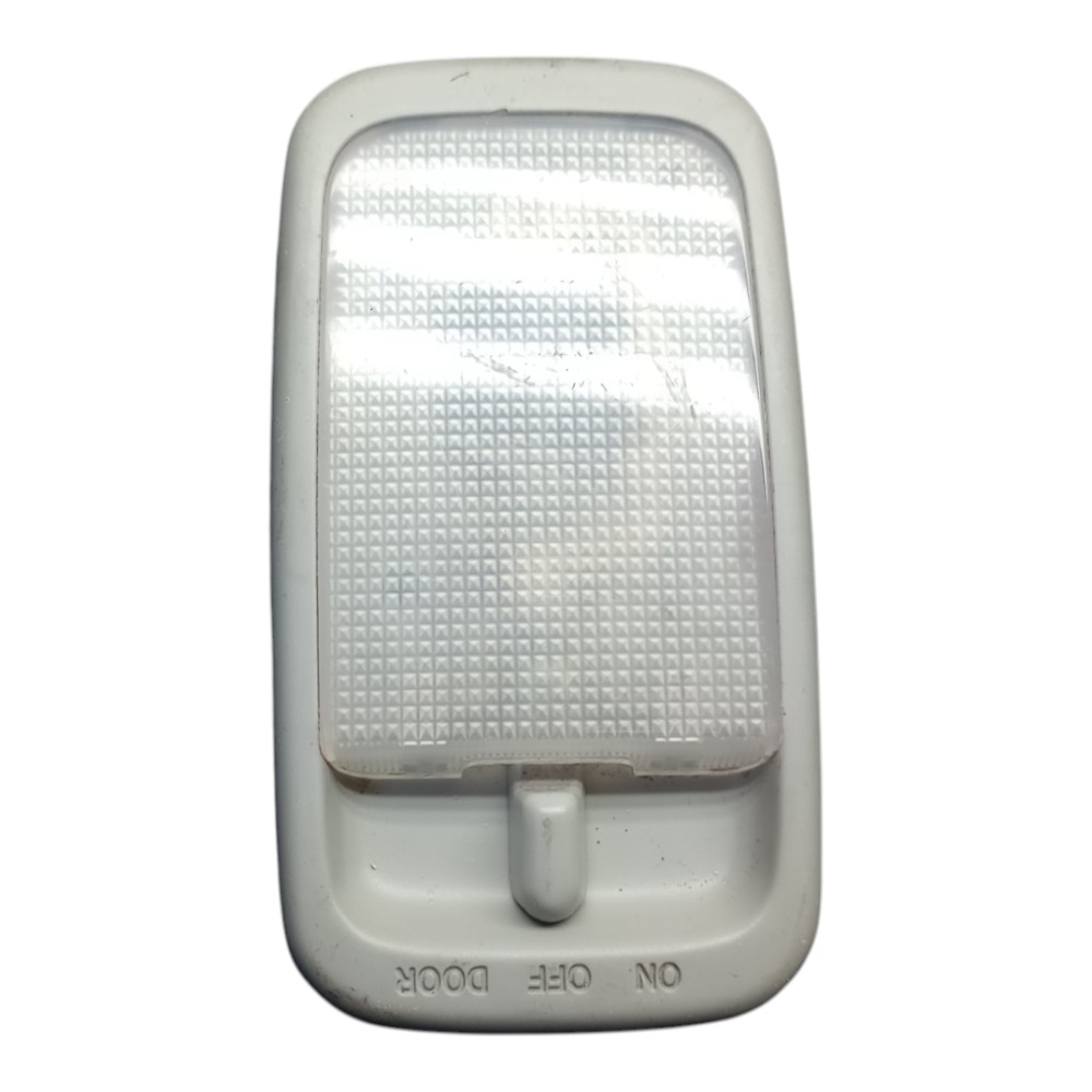 Luz cortesia teto Hilux 2015