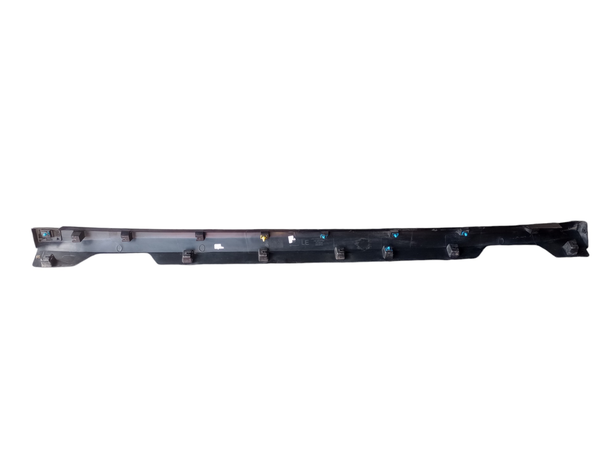 Spoiler Lateral L.e Chevrolet Tracker 2024 2
