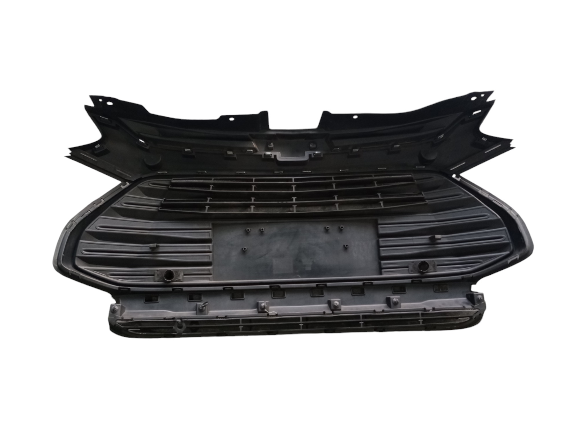 Grade Central Para-choque Gm Tracker 2024 Com Detalhe 5