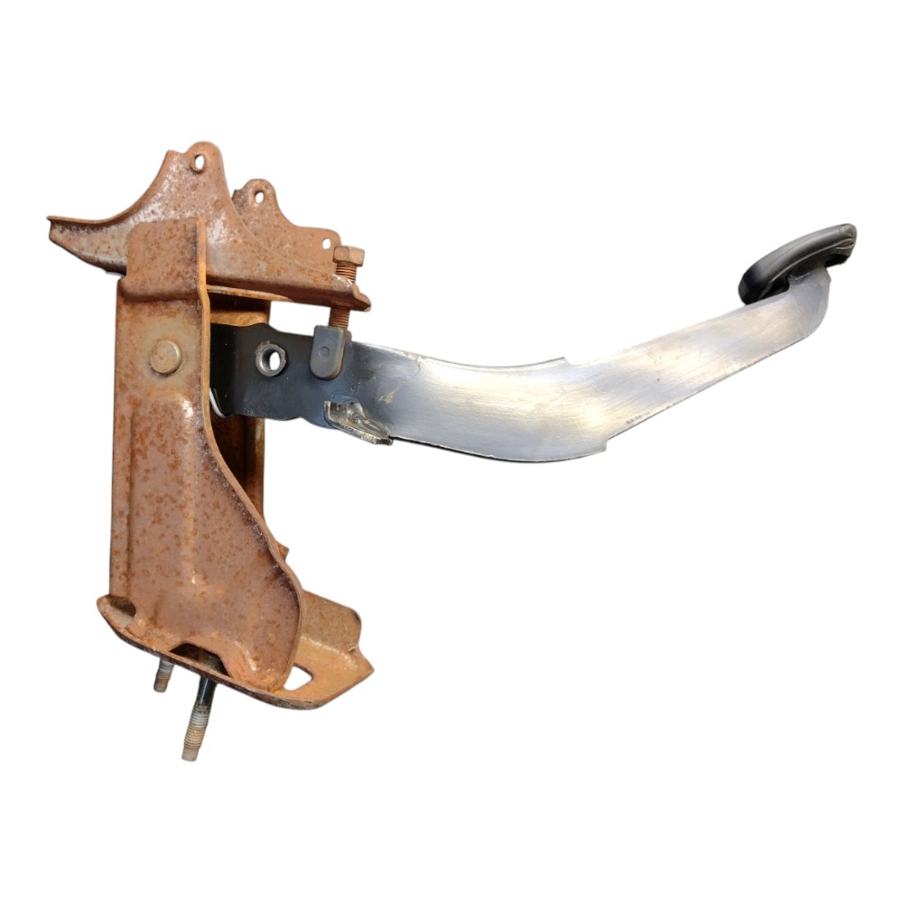 Pedal embreagem Nissan Frontier 2.8 2003 3