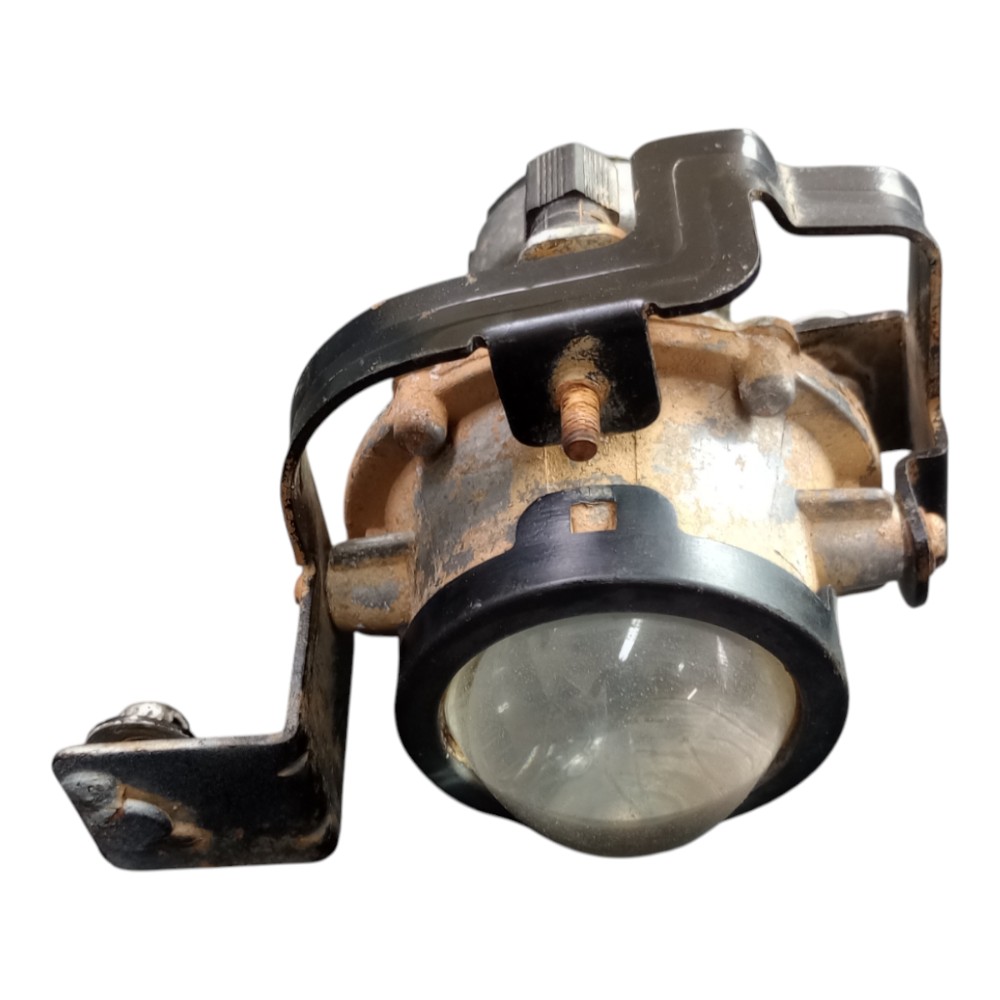 Farol de milha l.d Chevrolet s10 2014