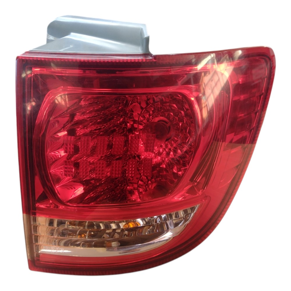 Lanterna T.D Hilux SW4 2009 com detalhe