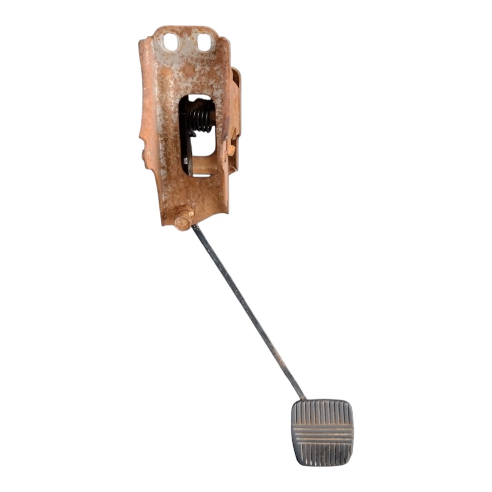 Pedal embreagem Nissan Frontier 2.8 2003