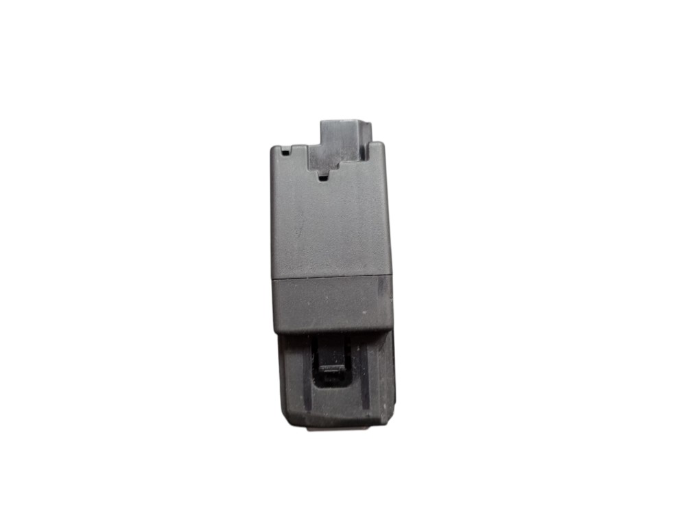 Tomada Entrada Usb Jeep Renegade 2024 4