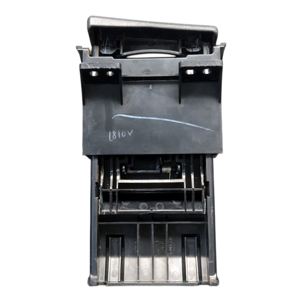 Porta Copo Painel L.e Hilux 2013 3