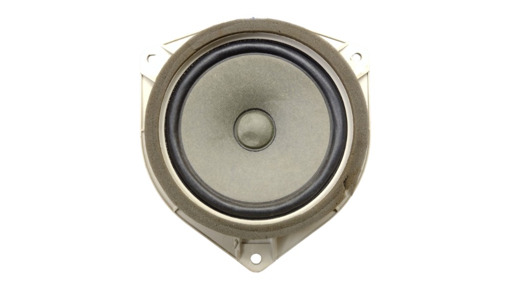 Alto falante porta T.E Hilux 2.0 2013