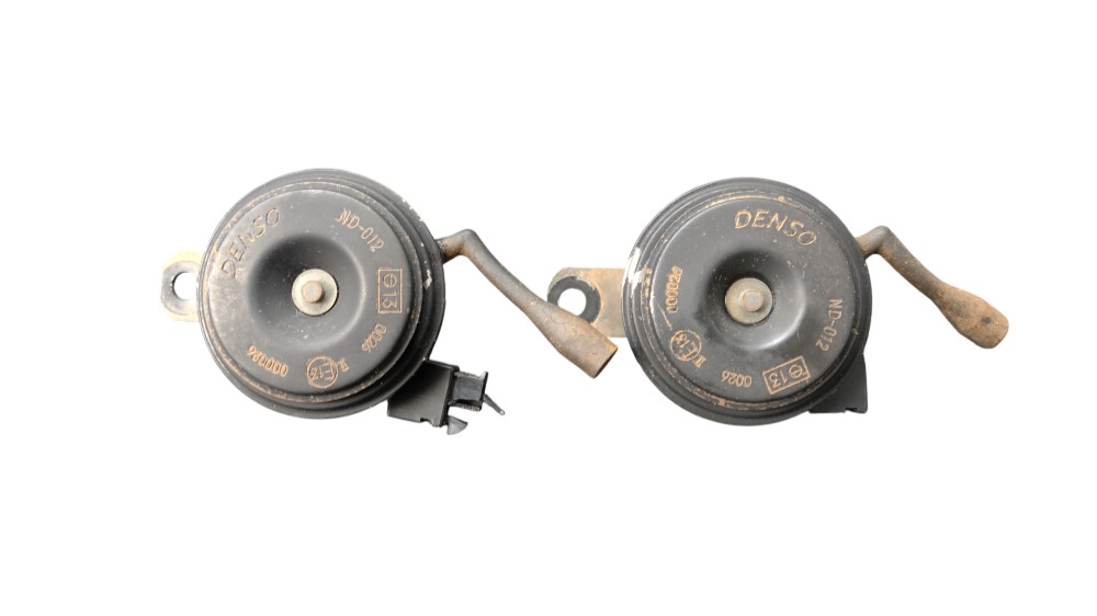 Par buzina Hilux 2009