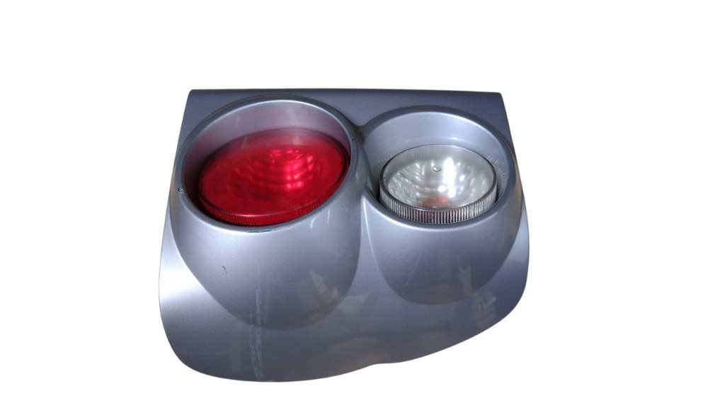 Lanterna traseira L.D Pajero TR4 2011