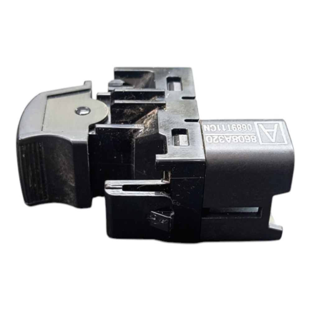 Botao vidro t.d new Triton 2022
