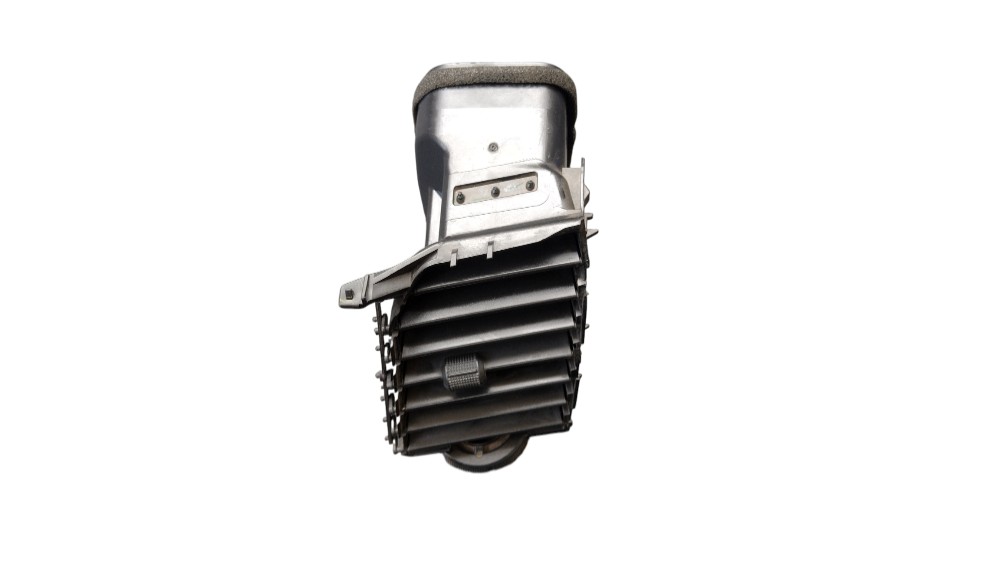 Difusor interno central L.D Hilux 2009 5