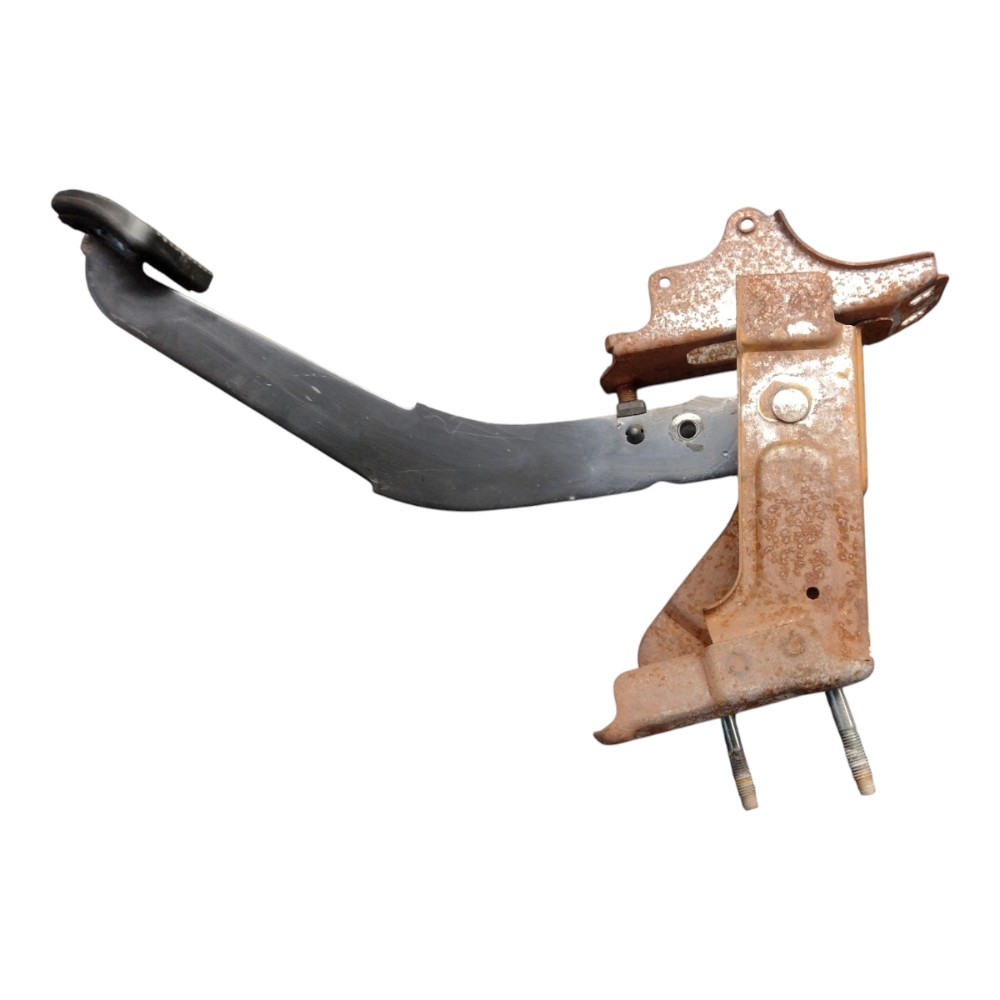 Pedal embreagem Nissan Frontier 2.8 2003 7