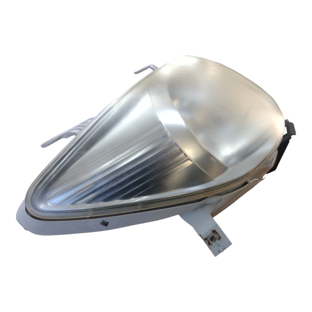 Farol D.d Hilux Sw4 2009 Fazer Polimento  Direito/passageiro Direito/passageiro 2