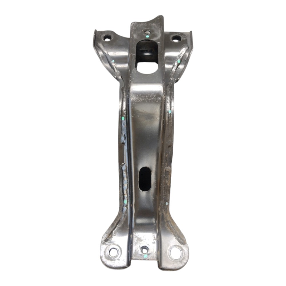 Suporte protetor carter L.E Hilux SW4 2009