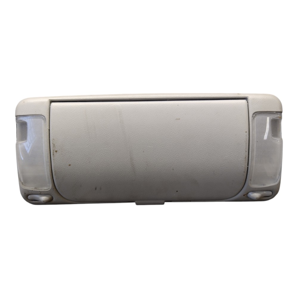 Lanterna Teto Porta Óculos Hilux 2019 3