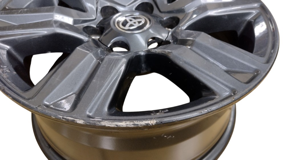 Roda Aro 17 Hilux 2022 7