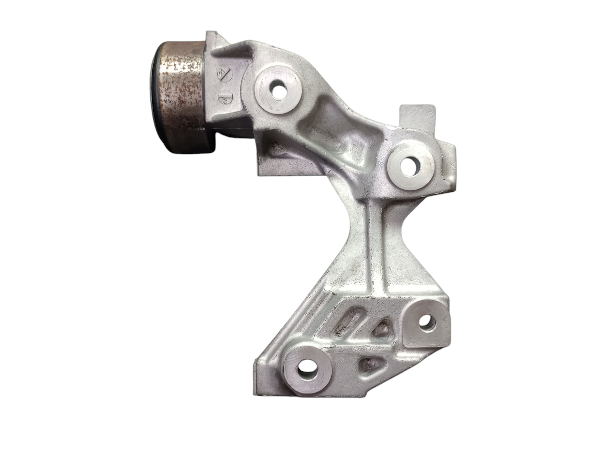Suporte Alternador Nissan Kicks 1.6 2020 2