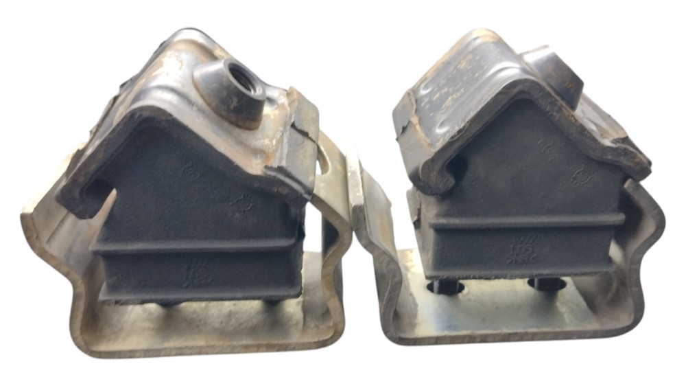 Par Dianteiro Coxim Motor Volkswagen 2017 4