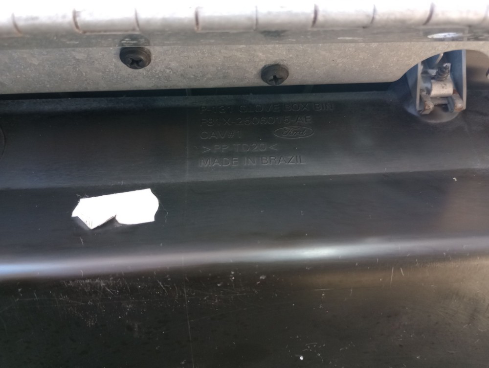 Porta Luvas Ford F250 2003 4