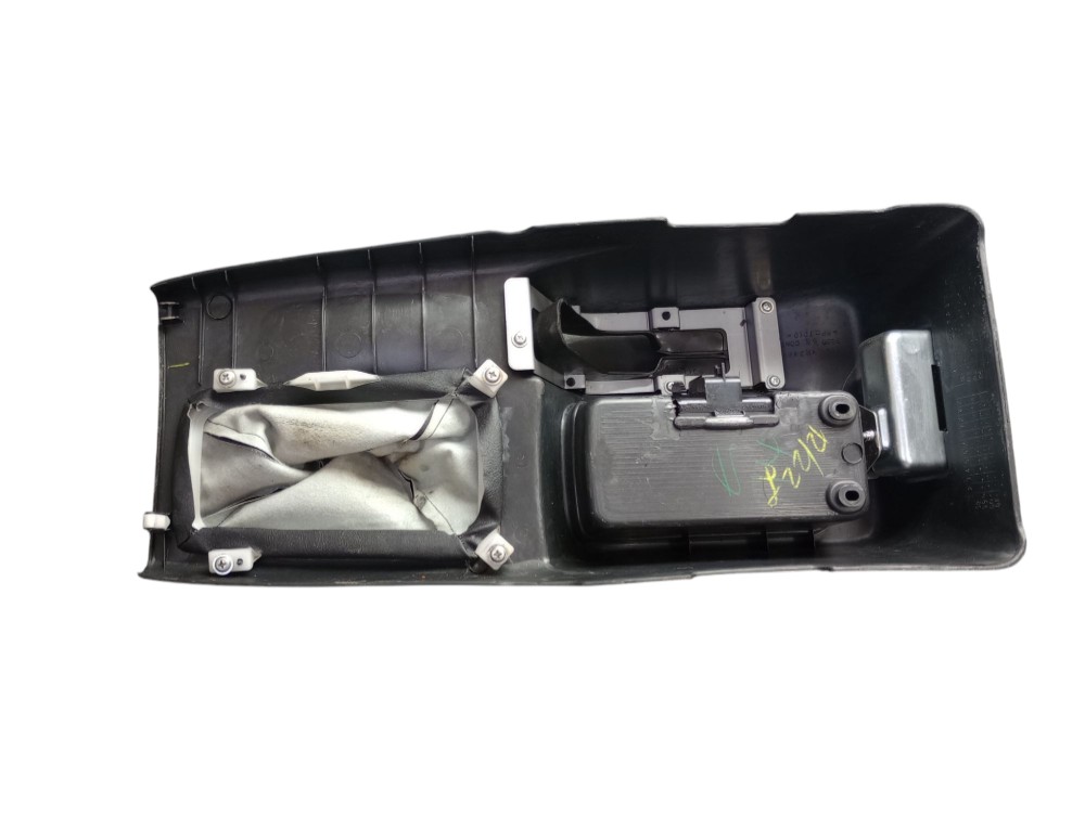 Console Central Pajero Tr4 2007 3