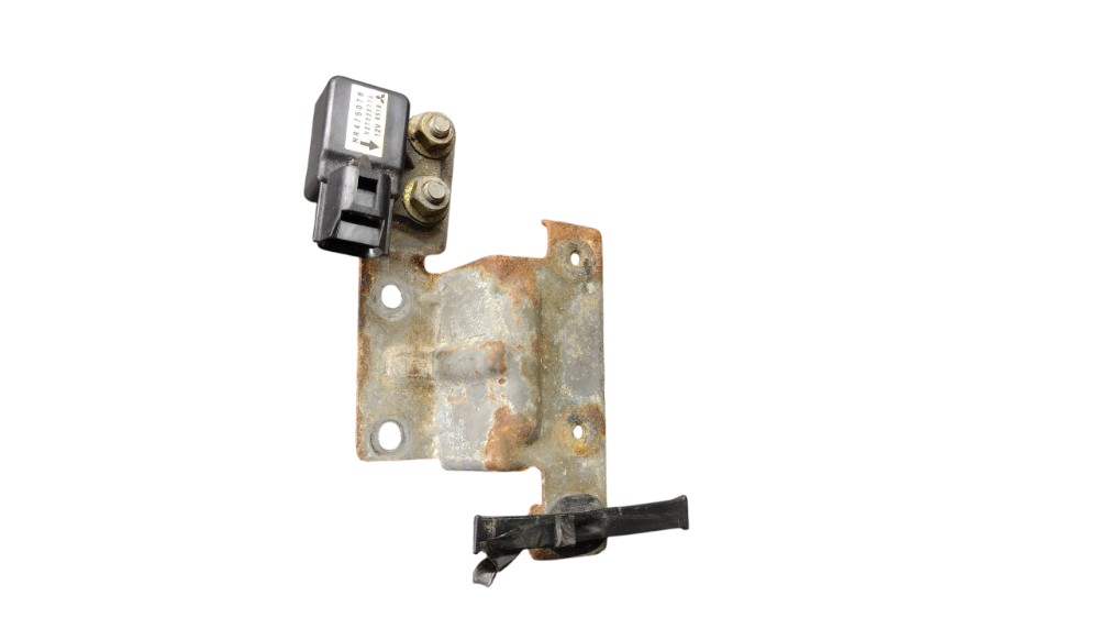Sensor impacto airbag Pajero TR4 2011 4
