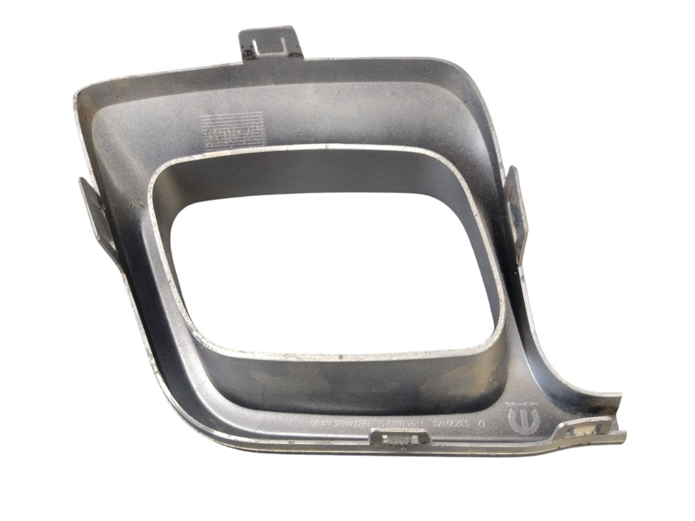 Acabamento L.D farol de milha Jeep Compass 2020 5