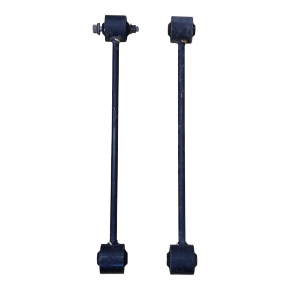 Par tirante suspensão traseiro Hilux SW4 2009    399$ cada 2