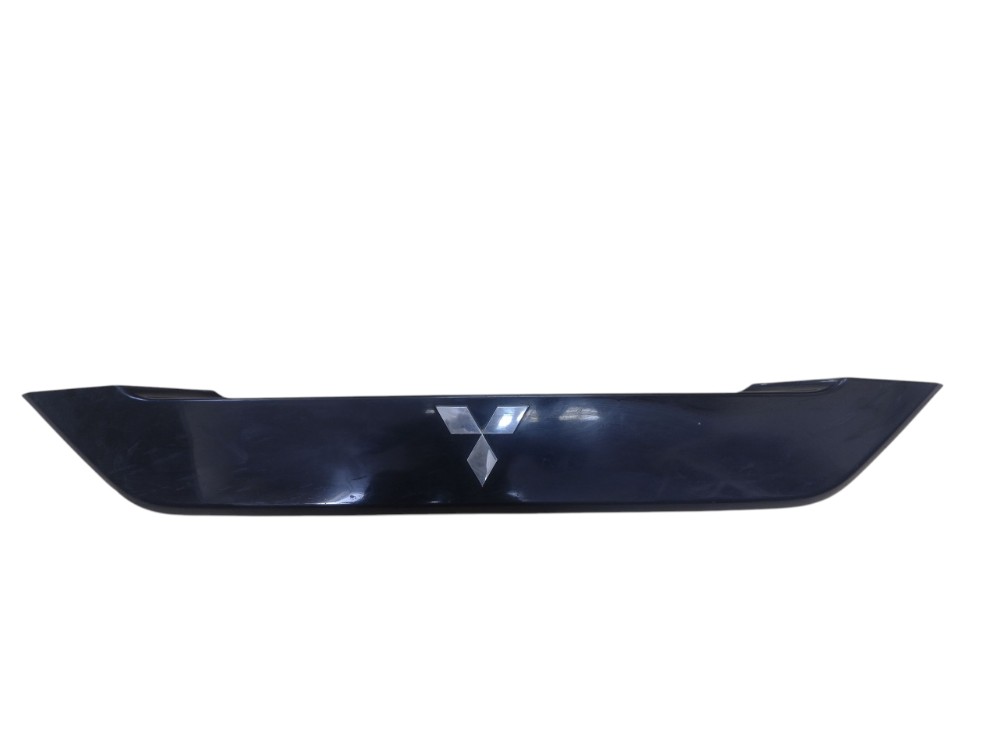 Aplique Friso Porta-malas Outlander 2010 1