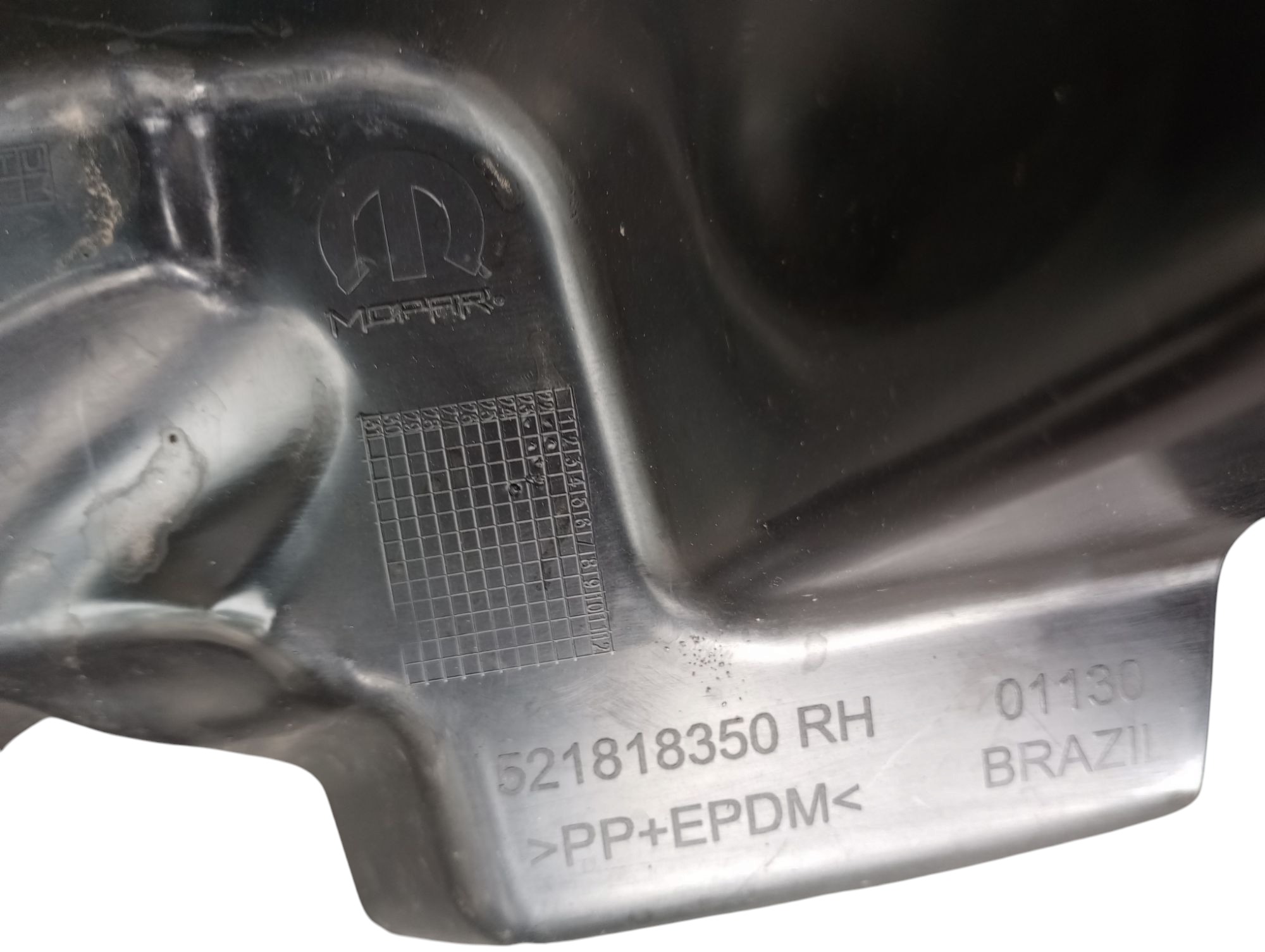 Parabarro Capa De Roda T.d Fiat Toro 2023 5