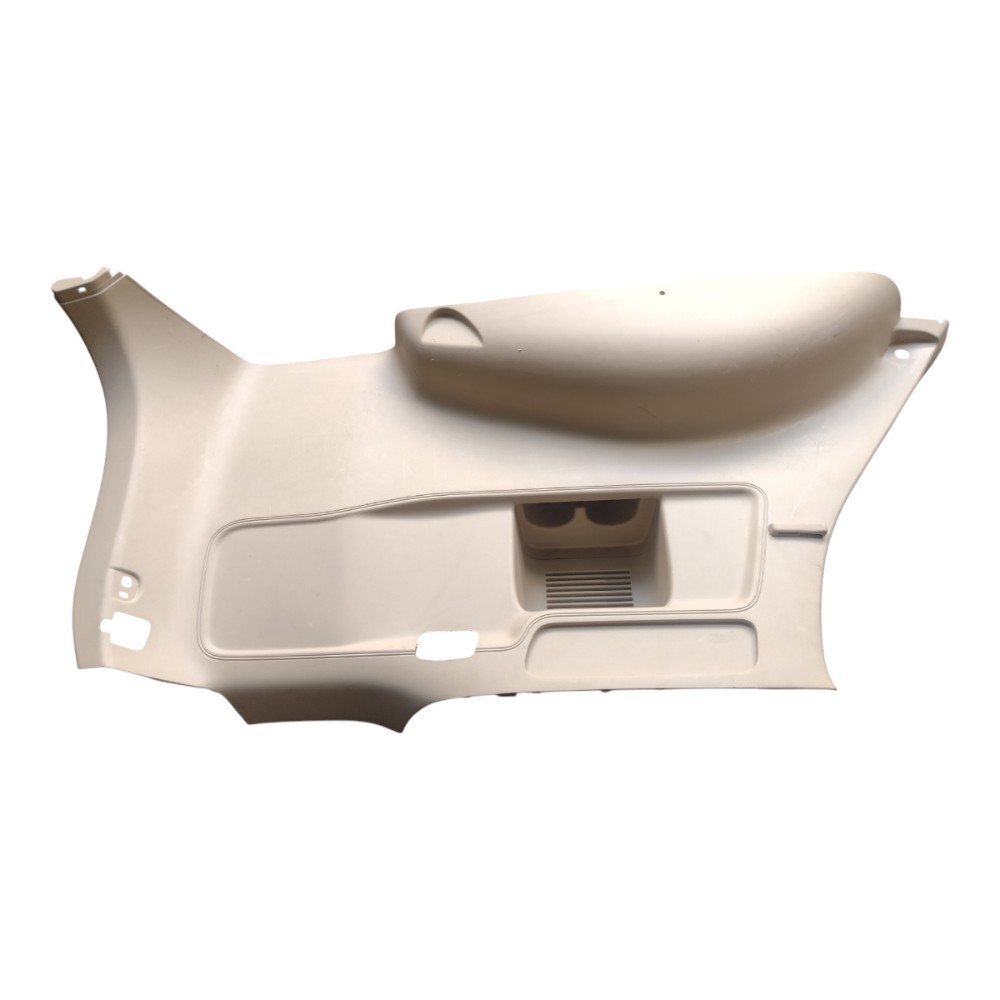 Acabamento interno porta malas LD Hilux SW4 2009 com detalhe 3