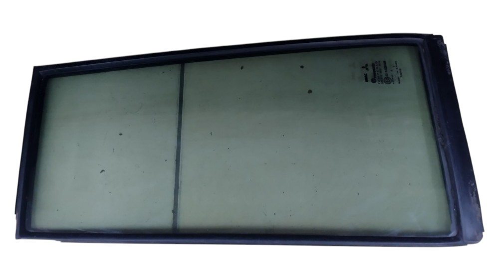 Vídro fixo porta T.E Pajero TR4 2011 4