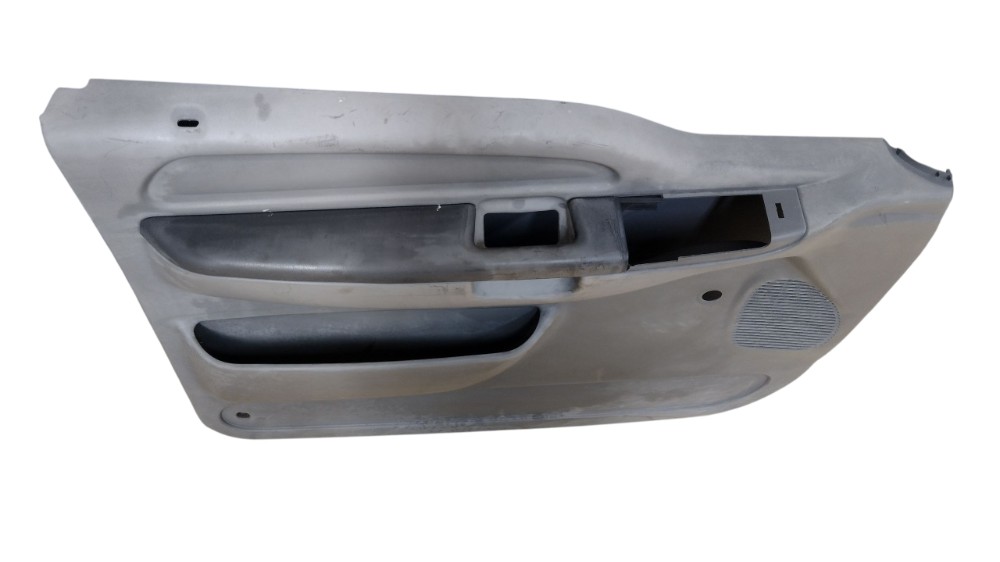 Forro De Porta L.e Manual F4000 2005 4