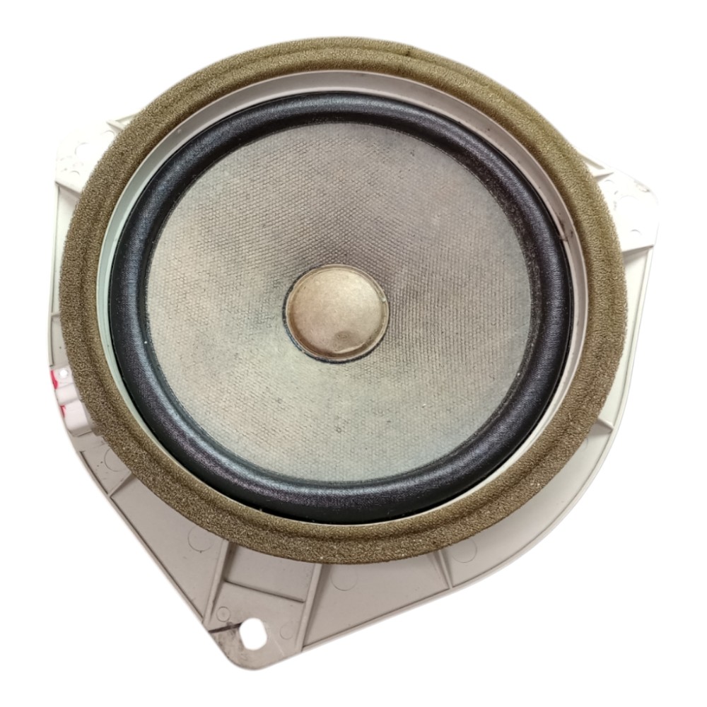 Alto falante d.d Hilux sw4 2009
