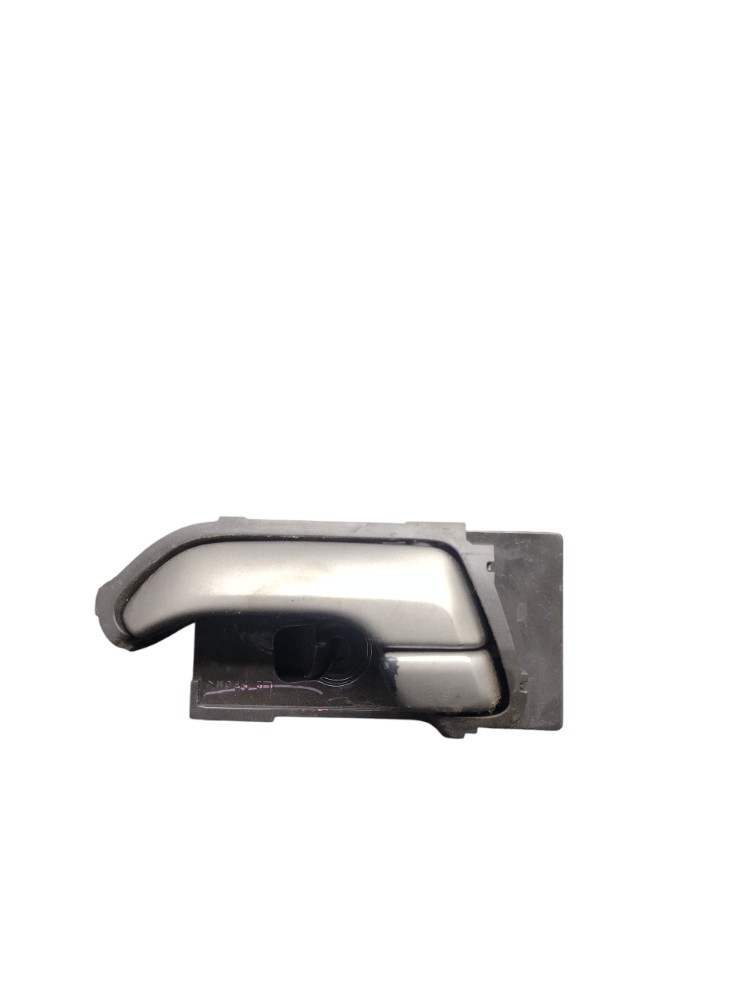 Maçaneta Interna Porta D/e Com Detalhe S10 2.8 2018 Dianteira