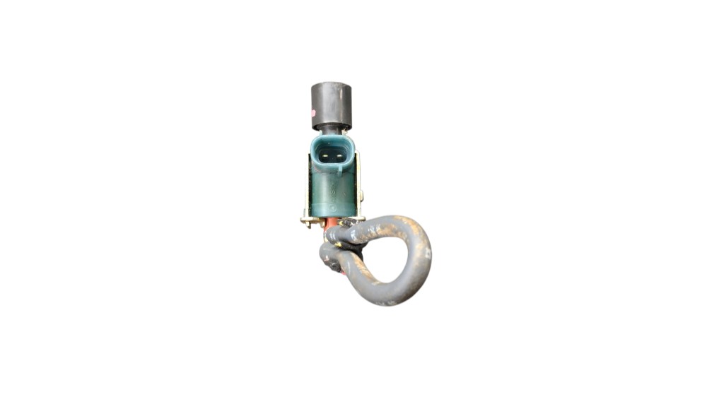 Válvula solenoide vácuo Hilux 2.8 2021 3